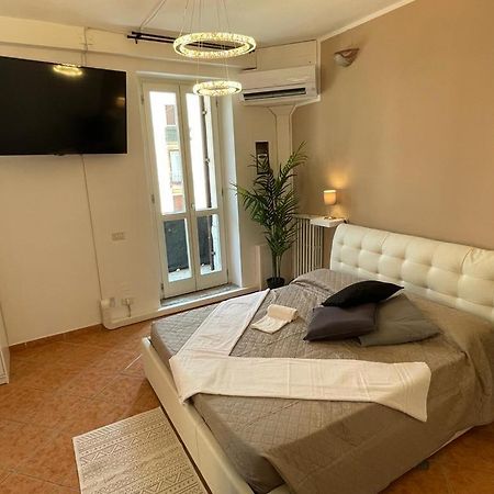 Destiny Home 2 Verona - Piazza Isolo Bagian luar foto