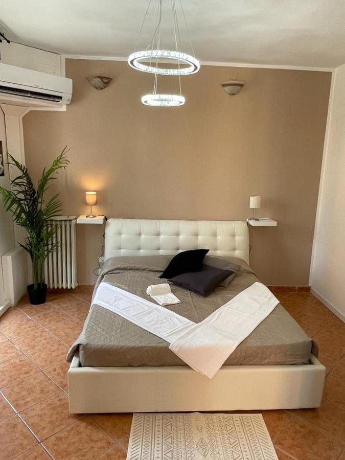 Destiny Home 2 Verona - Piazza Isolo Bagian luar foto